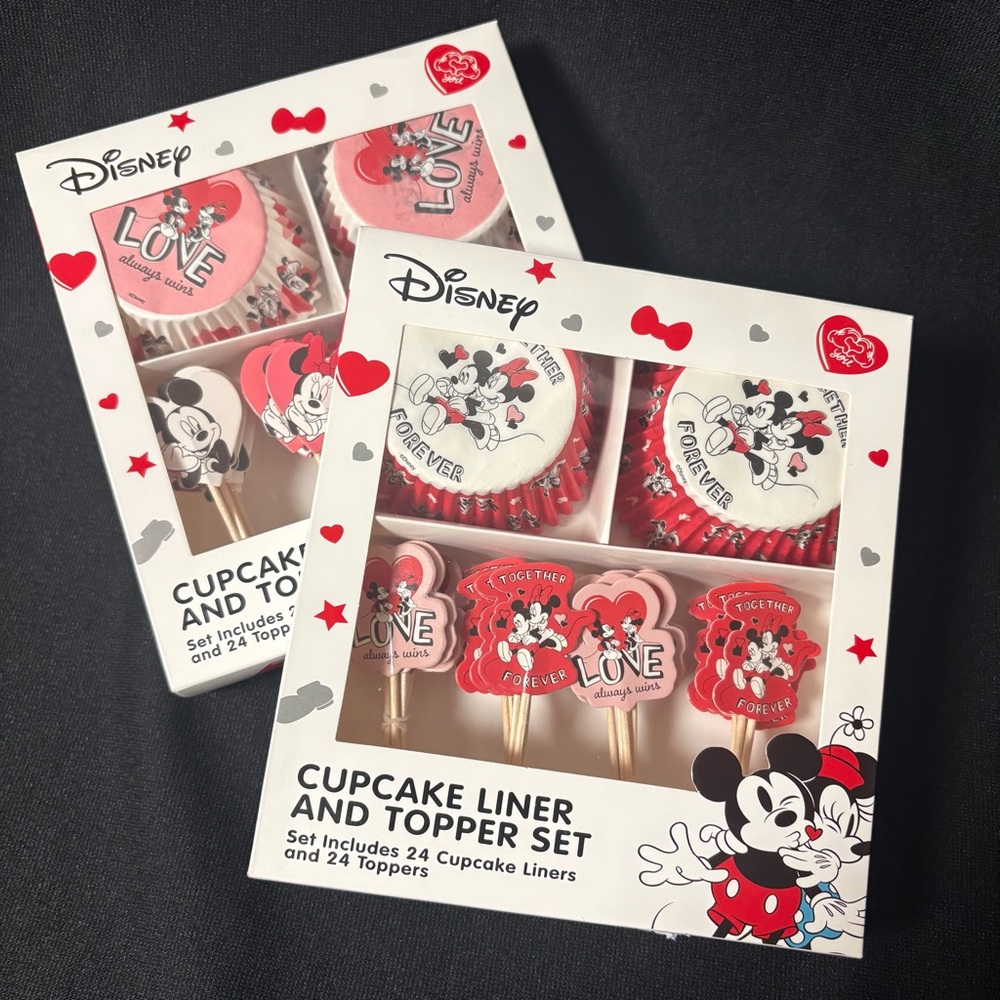 Disney Minnie & Mickey Valentine Cupcake Kit – 48 Liners + 48 Toppers!